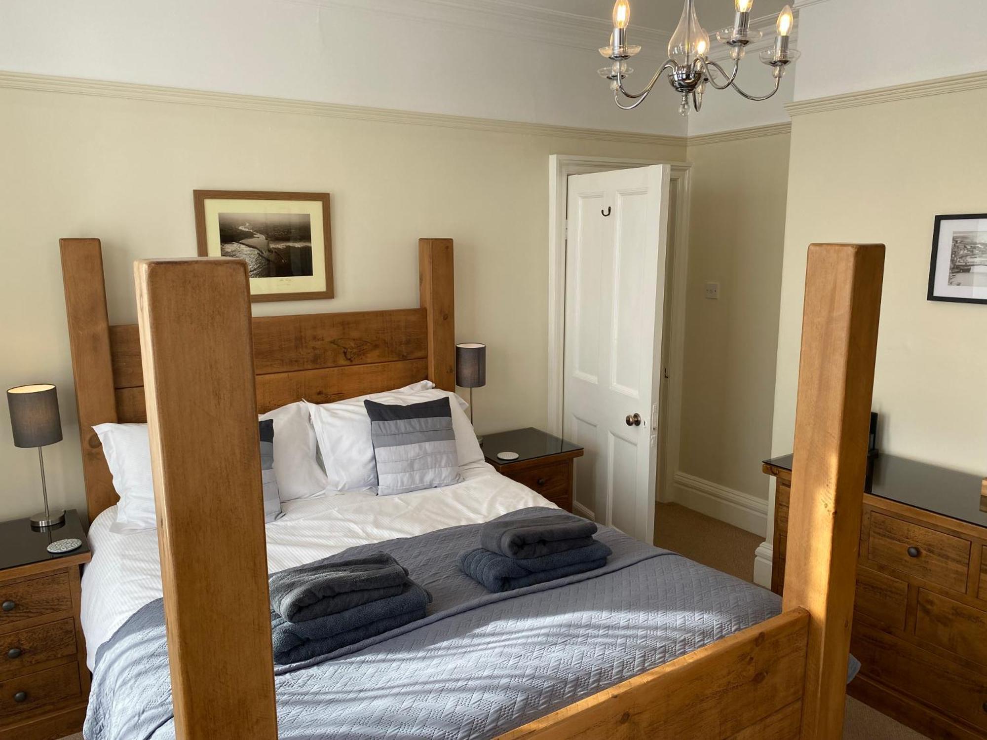 Hotel The Whalebone Arch Whitby Zewnętrze zdjęcie